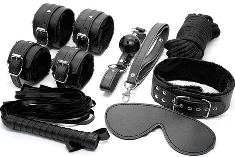 BDSM là gì? Khám Phá Những Khía Cạnh Thú Vị Của Hình Thức Quan Hệ Đặc Biệt Này